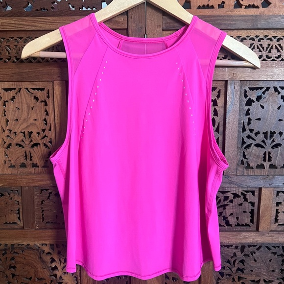 🍋Lululemon Sculpt Tank Top. Size 6. - Picture 3 of 4